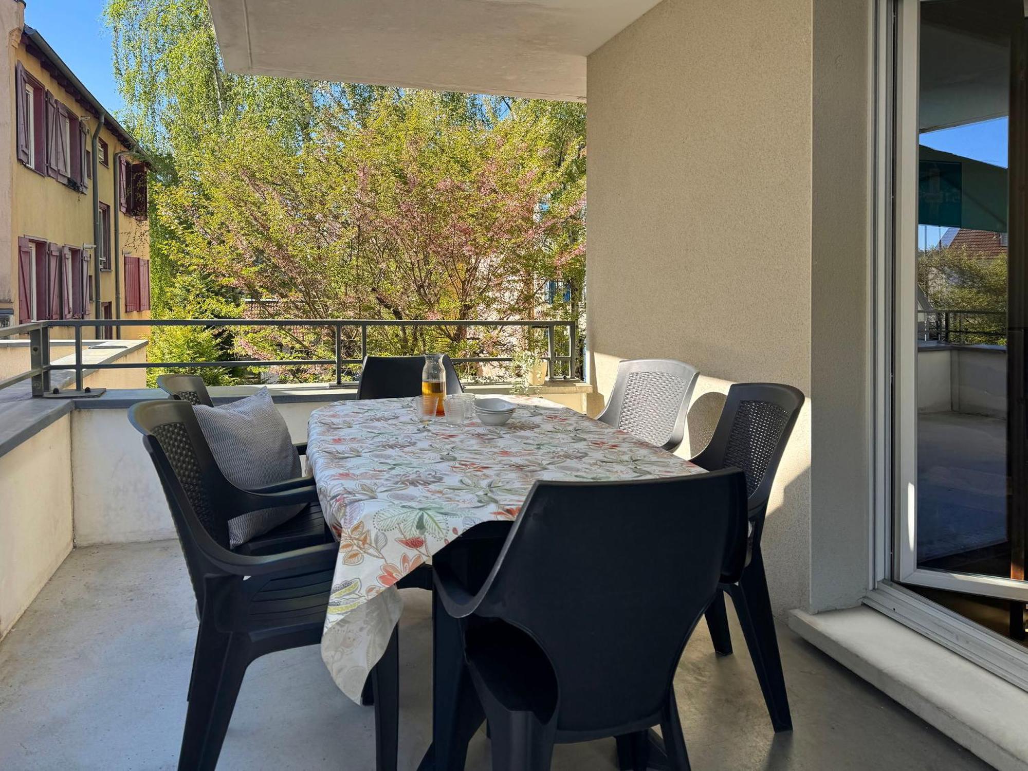 Ferienwohnung Joli 3P Avec Terrasse Et Garage Proche Centre Straßburg Exterior foto