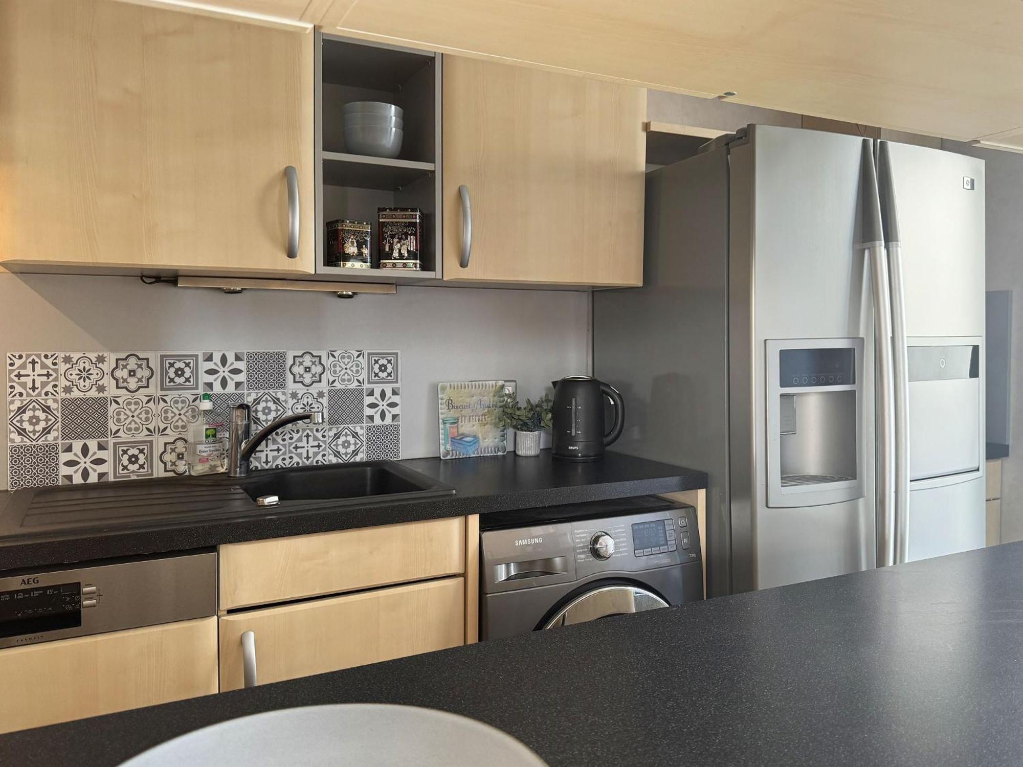 Ferienwohnung Joli 3P Avec Terrasse Et Garage Proche Centre Straßburg Exterior foto