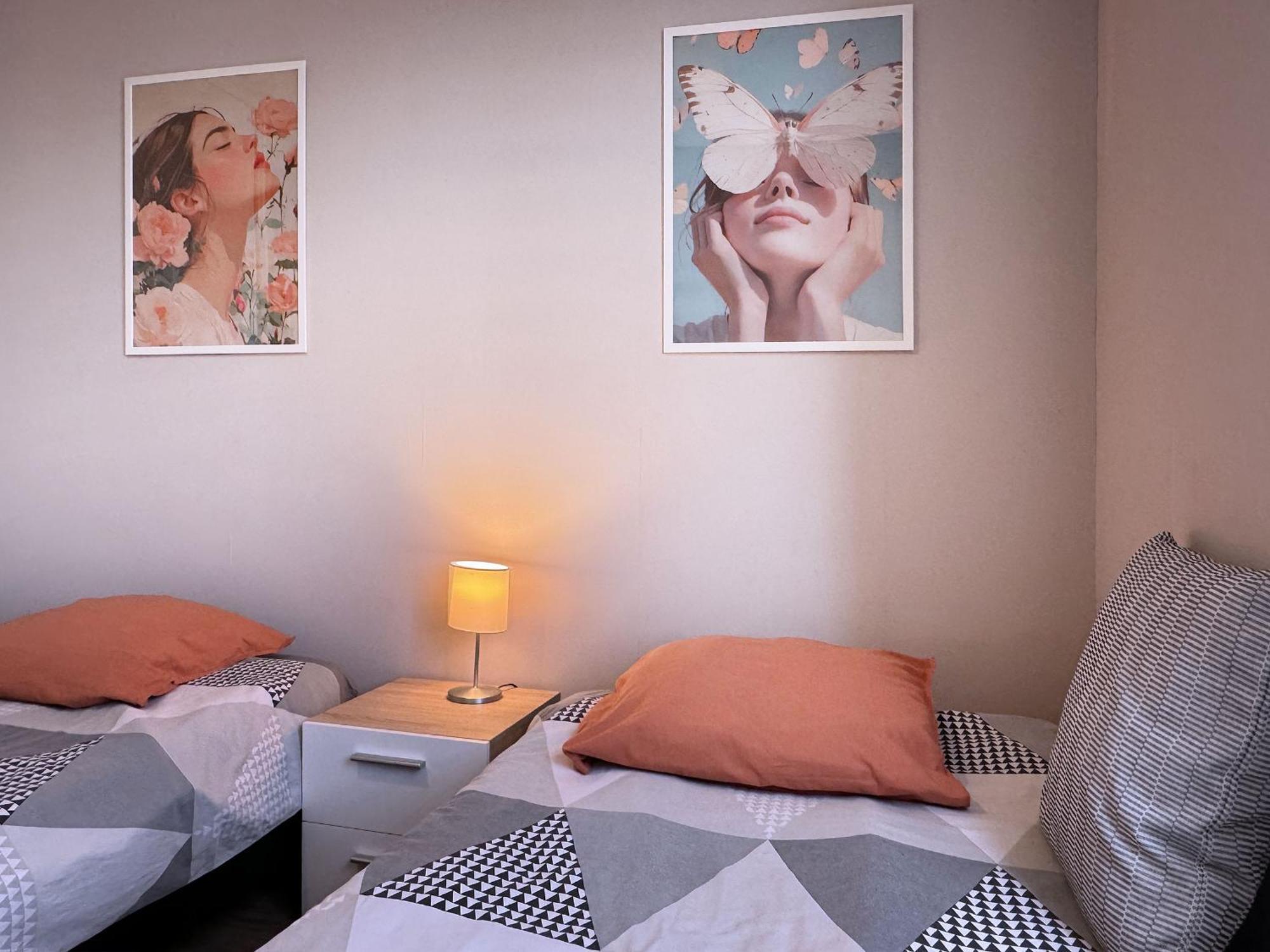 Ferienwohnung Joli 3P Avec Terrasse Et Garage Proche Centre Straßburg Exterior foto